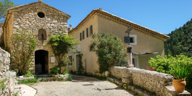 Village de Brantes - Vallée Toulourenc