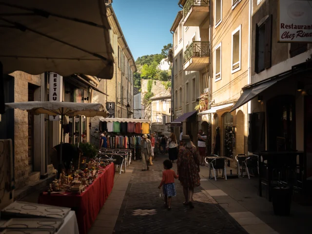 Markt in Vaison-la-Romaine - Dorian VENZI - am 07.07.2020