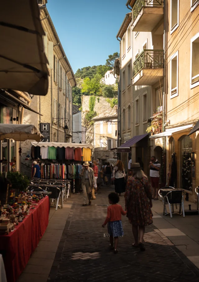 Marché de Vaison-la-Romaine - Dorian VENZI - le 07/07/2020