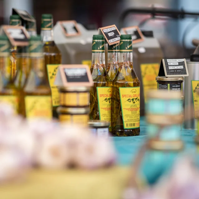 Marché de Vaison-la-Romaine - Dorian VENZI - le 07/07/2020