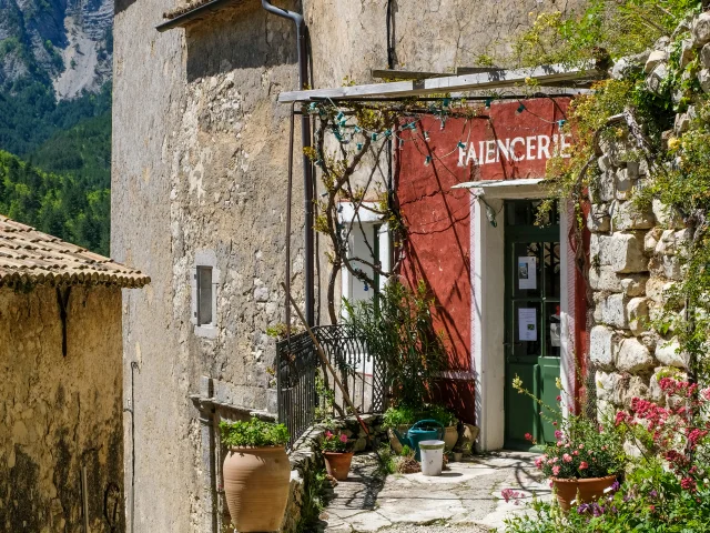 Village de la vallée du Toulourenc