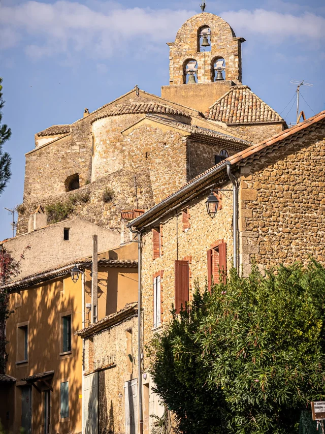 Village de Puymeras en Automne