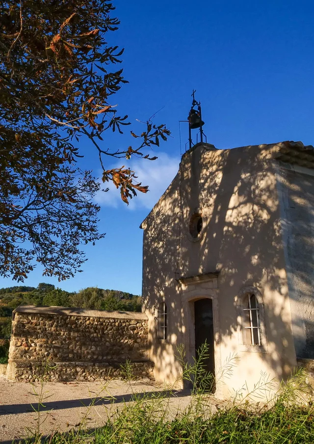 Dorp Villedieu in de herfst