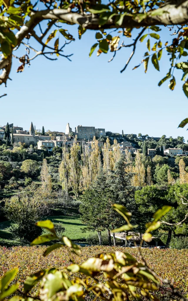 Village de Crestet en Automne