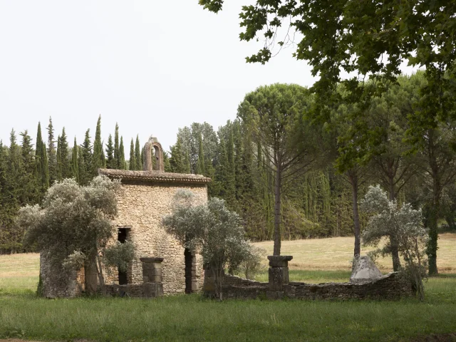 Chapelle Saint Marcellin au château de Taulignan à St-Marcellin au printemps