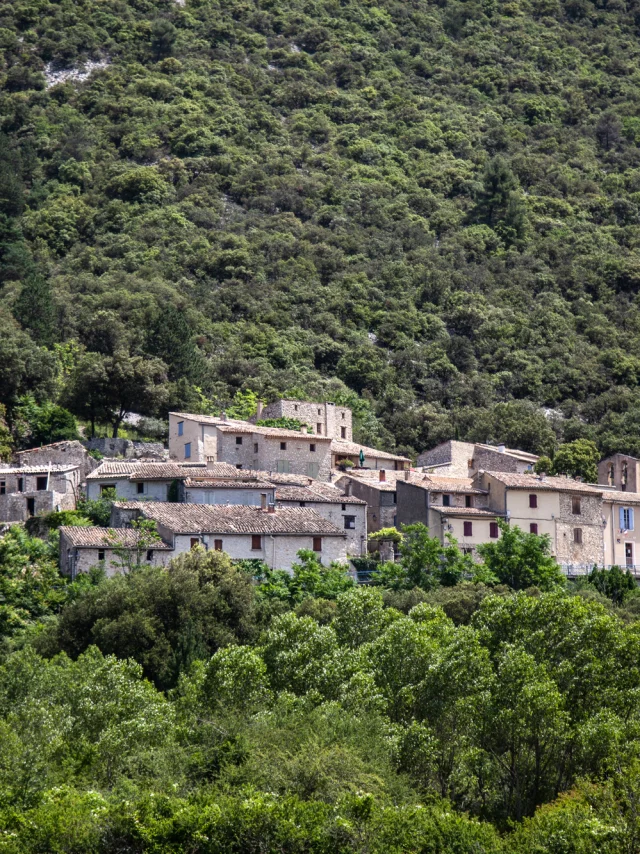 Saint-Léger-du-Ventoux village in springtime