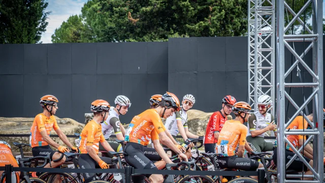 Start of the GF Mont Ventoux 2023 pro race