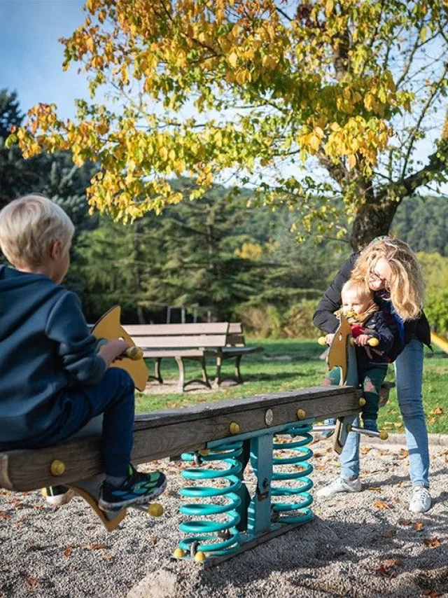 Famille parc jeux