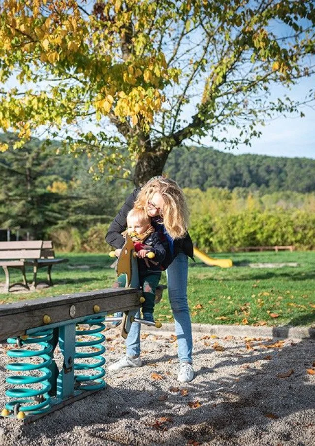 Famille parc jeux