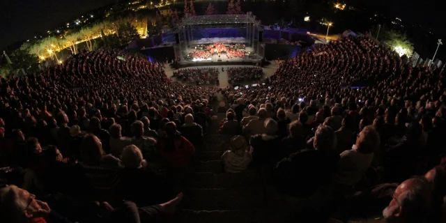 Bertrand Vinsu Choralies Vaison La Romaine 2013