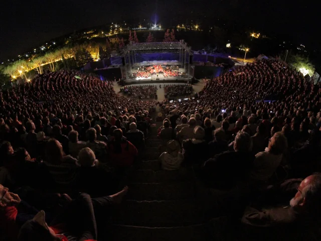 Bertrand Vinsu Choralies Vaison La Romaine 2013