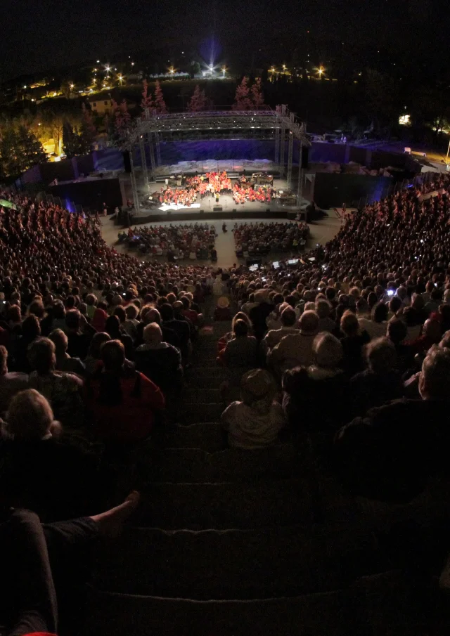 Bertrand Vinsu Choralies Vaison La Romaine 2013