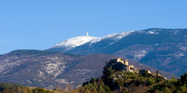 Le Mont-Ventoux depuis Entrechaux