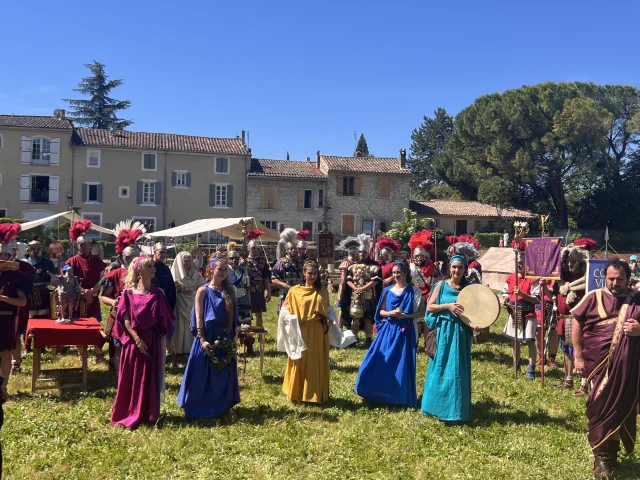 Cérémonie Romaine Centenaire de Vaison-la-Romaine