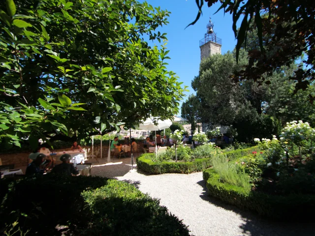 Vaison La Fontaine 2