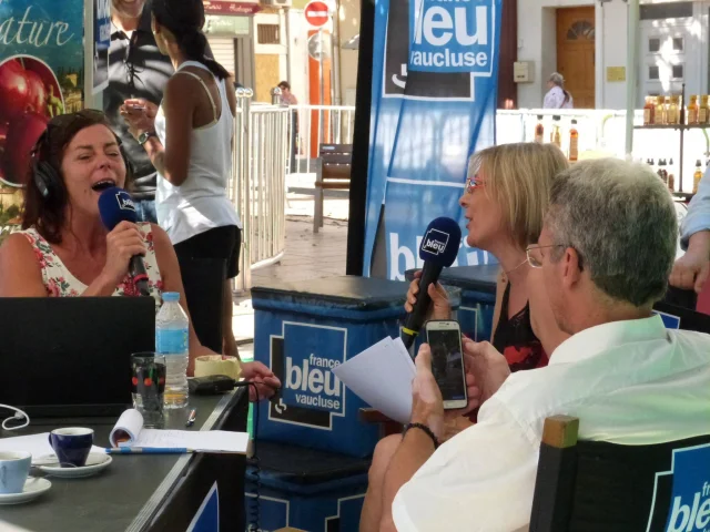 L'Office de tourisme Vaison Ventoux Provence lors d'un passage radio